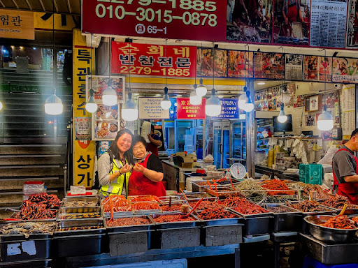 Gwangjang street food Market
